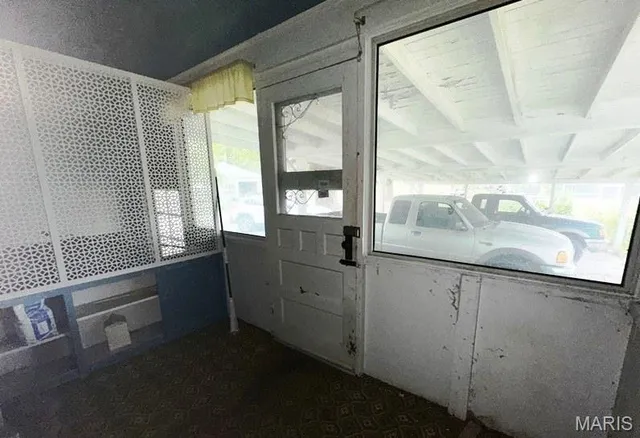 $105,000 | 286 Franklin Street, White Hall, IL 62092