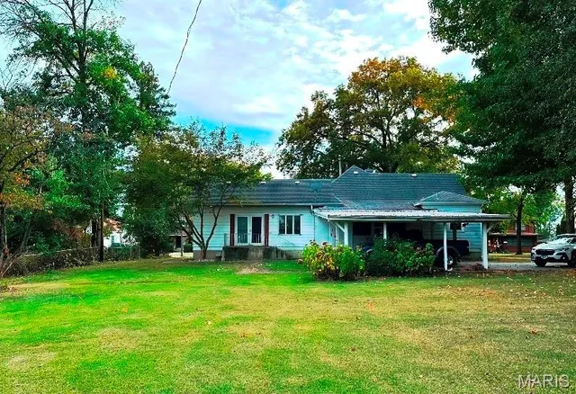 $105,000 | 286 Franklin Street, White Hall, IL 62092