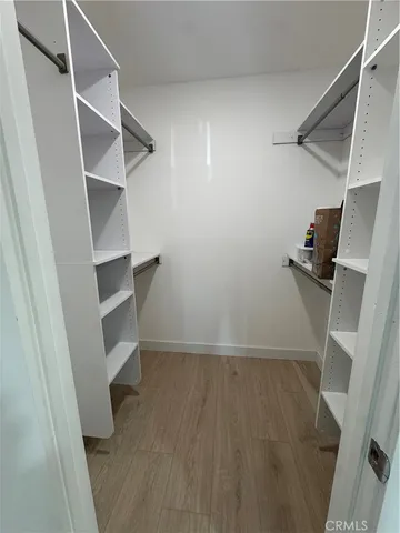 $2,500 | 421 Coral Reef Drive, Huntington Beach, CA 92648