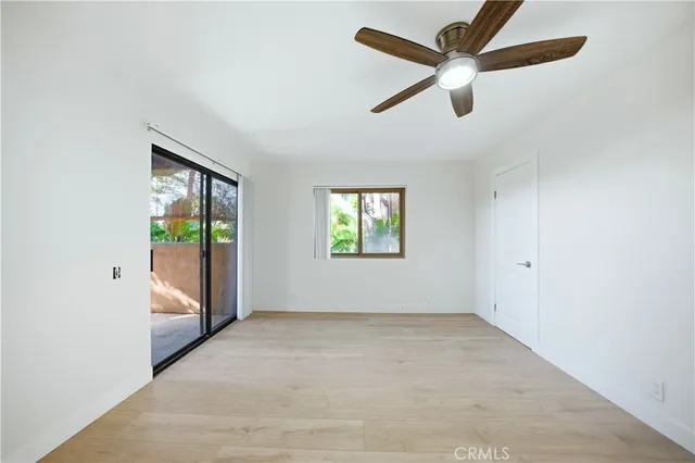 $2,500 | 421 Coral Reef Drive, Huntington Beach, CA 92648