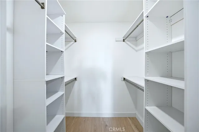 $2,500 | 421 Coral Reef Drive, Huntington Beach, CA 92648