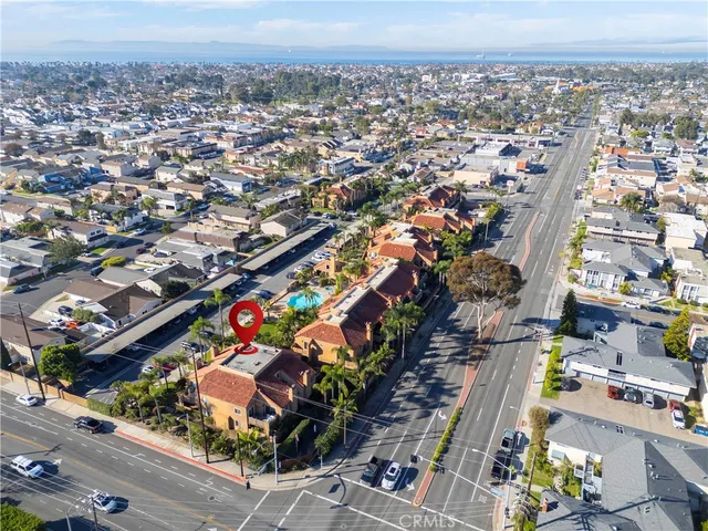 $2,500 | 421 Coral Reef Drive, Huntington Beach, CA 92648