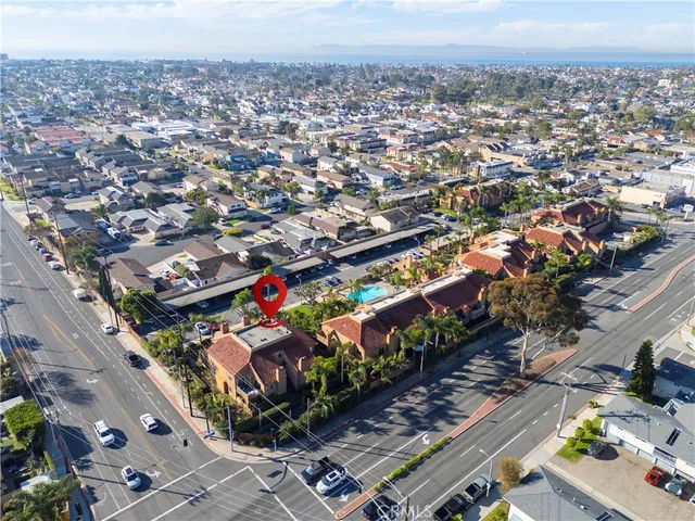 $2,500 | 421 Coral Reef Drive, Huntington Beach, CA 92648