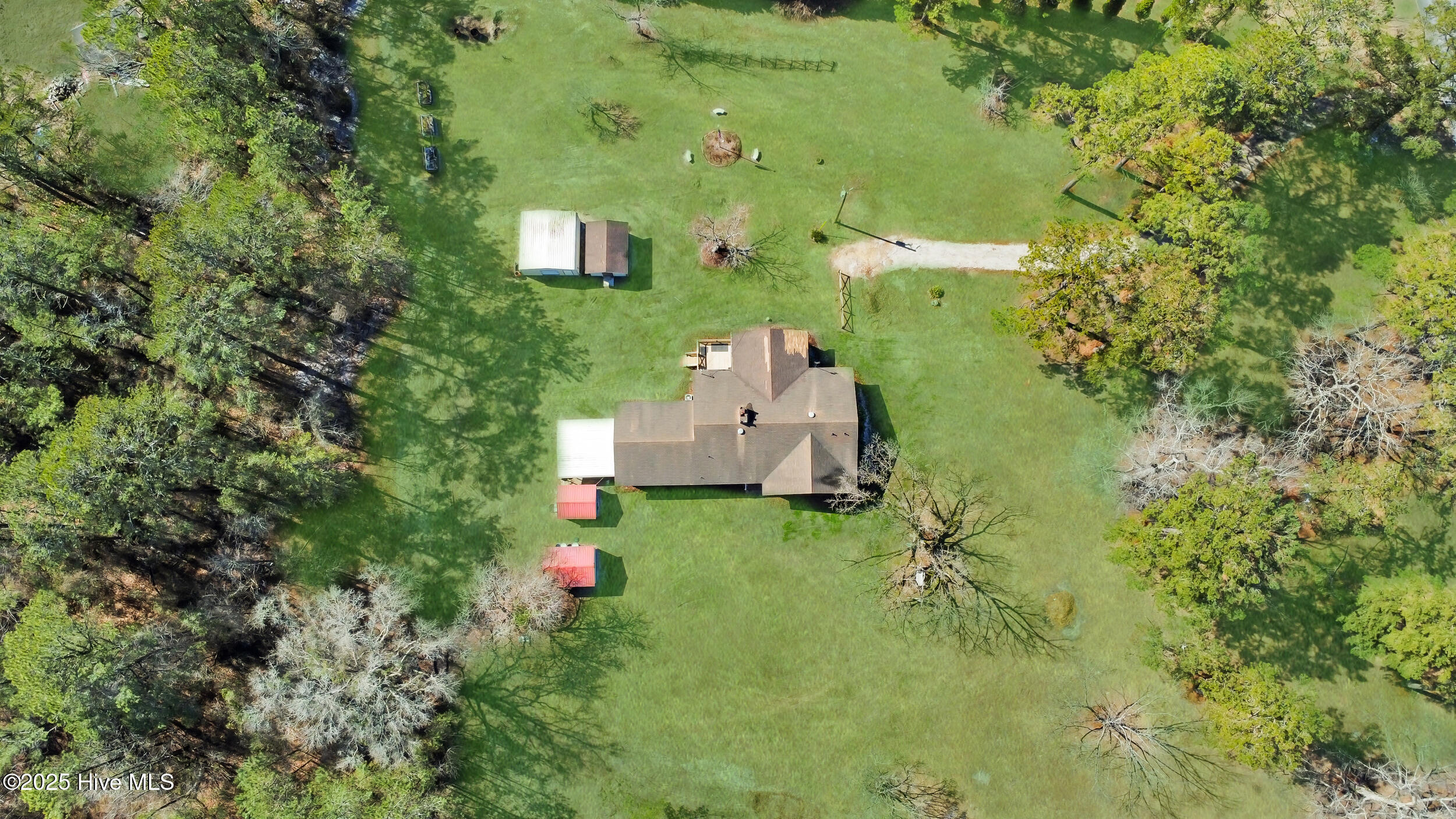 246 Big Hill Road Edward, NC 27821 - Photo 39 of 45 065_pGJi