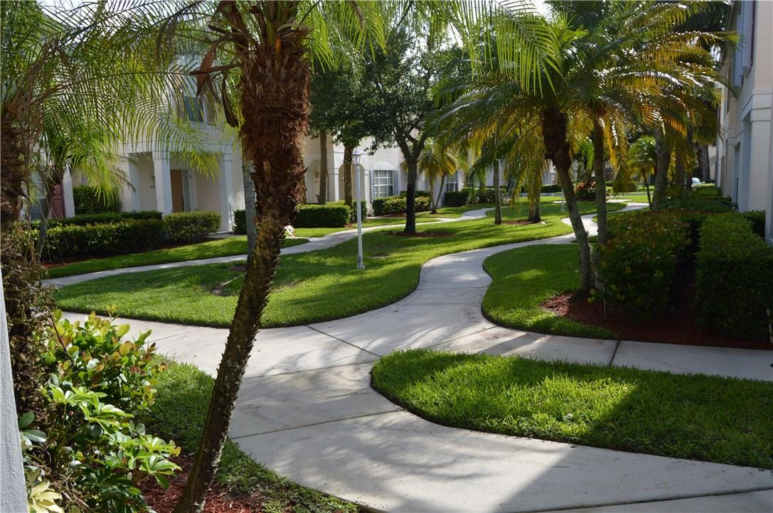 10900 Jewel Box Lane, Unit 1 Tamarac, FL 33321 - Photo 3 of 26 Photo 3