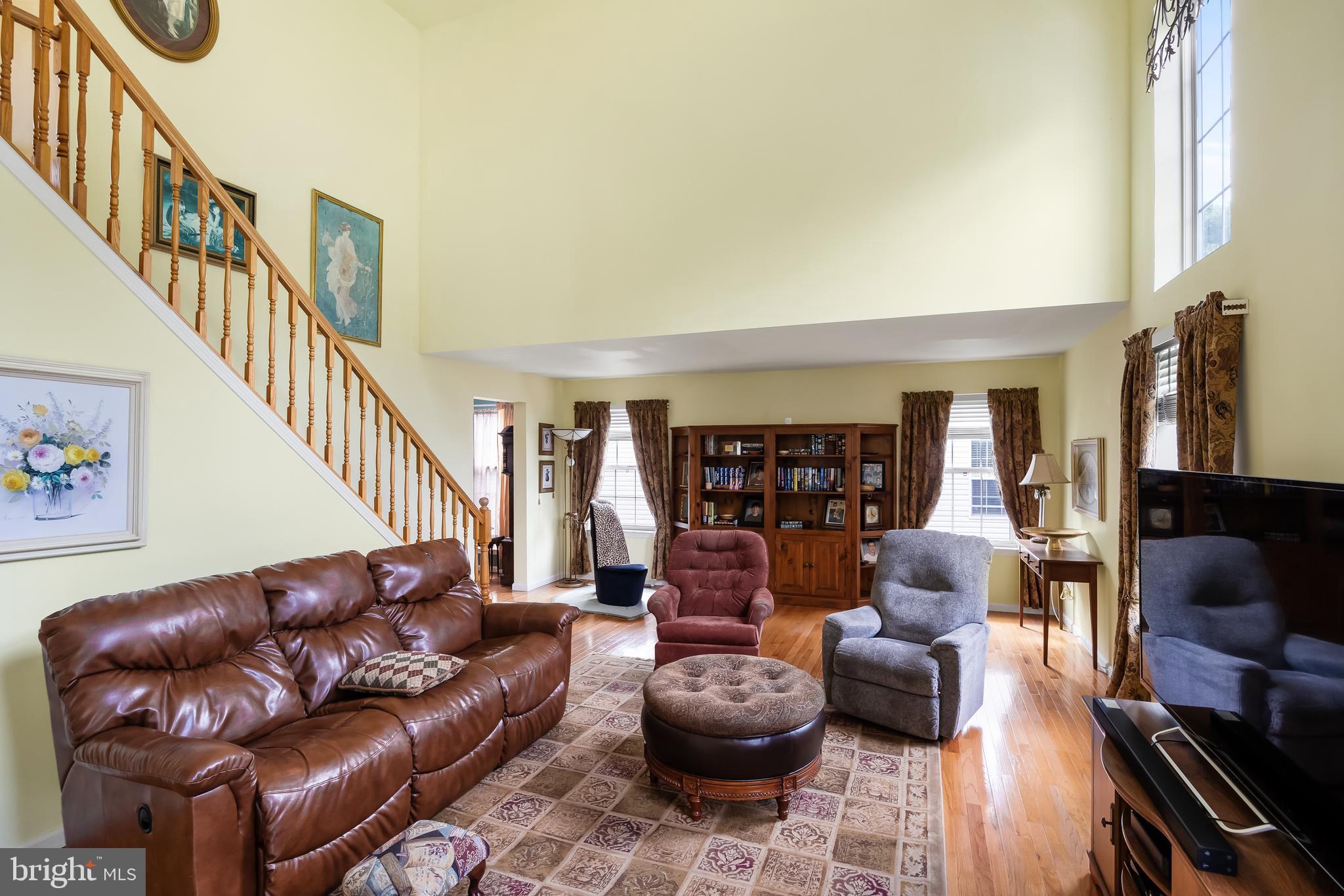 40 Ashley Drive Delran, NJ 08075 - Photo 17 of 45 Family Room