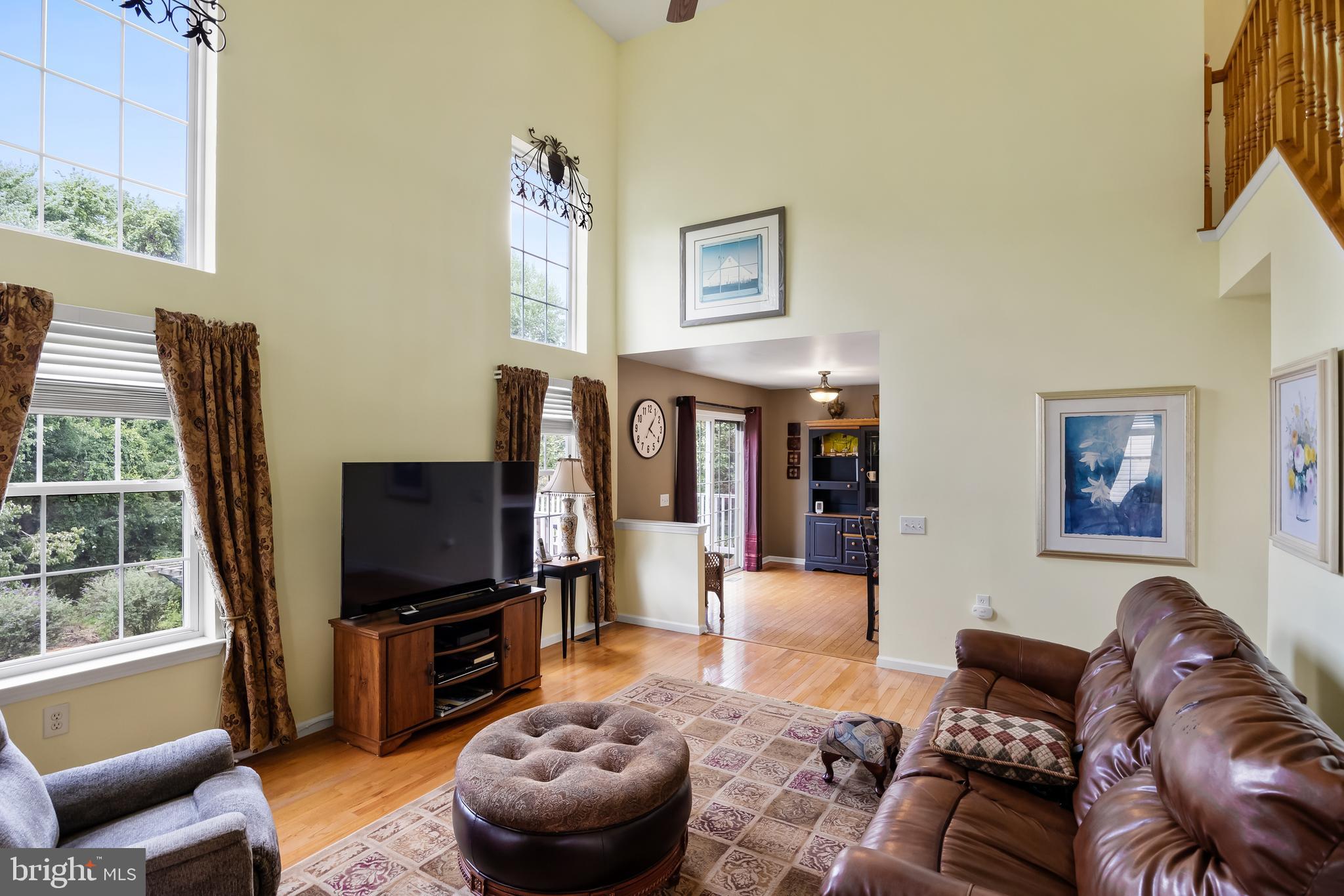 40 Ashley Drive Delran, NJ 08075 - Photo 19 of 45 Family Room