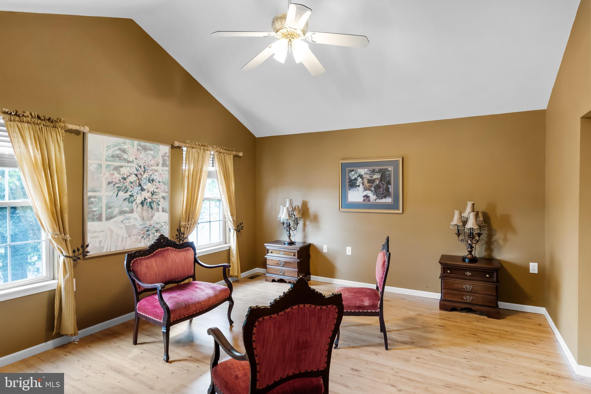 40 Ashley Drive Delran, NJ 08075 - Photo 24 of 45 Primary Bedroom