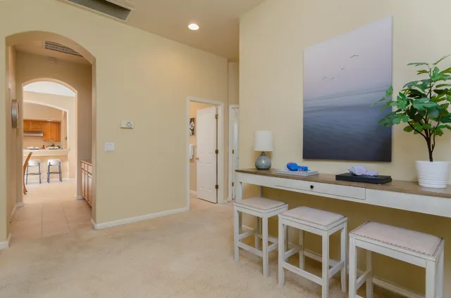 $889,000 | 11 Ost Place, Sacramento, CA 95835