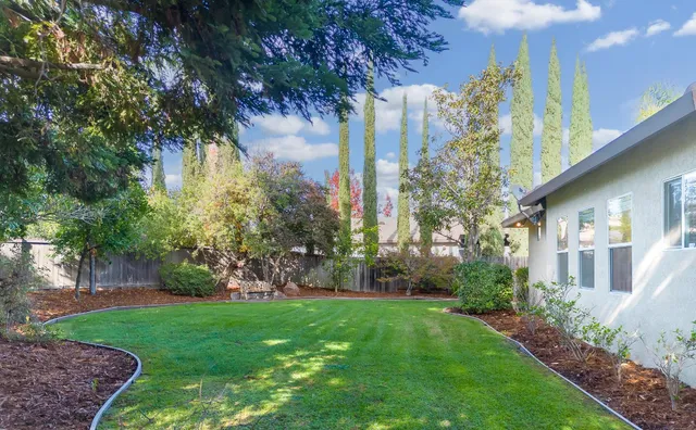 $889,000 | 11 Ost Place, Sacramento, CA 95835