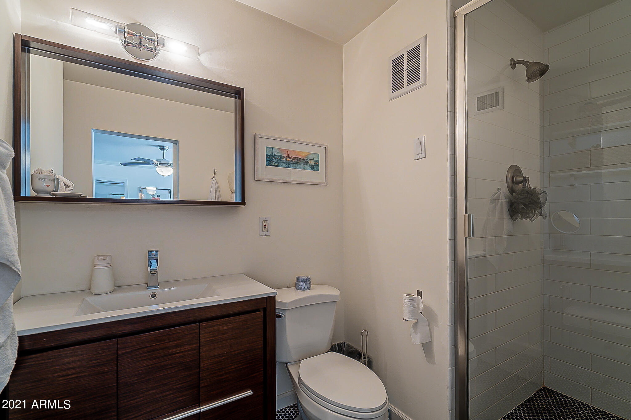 8032 North 10th Street Phoenix, AZ 85020 - Photo 23 of 42 Master Bath