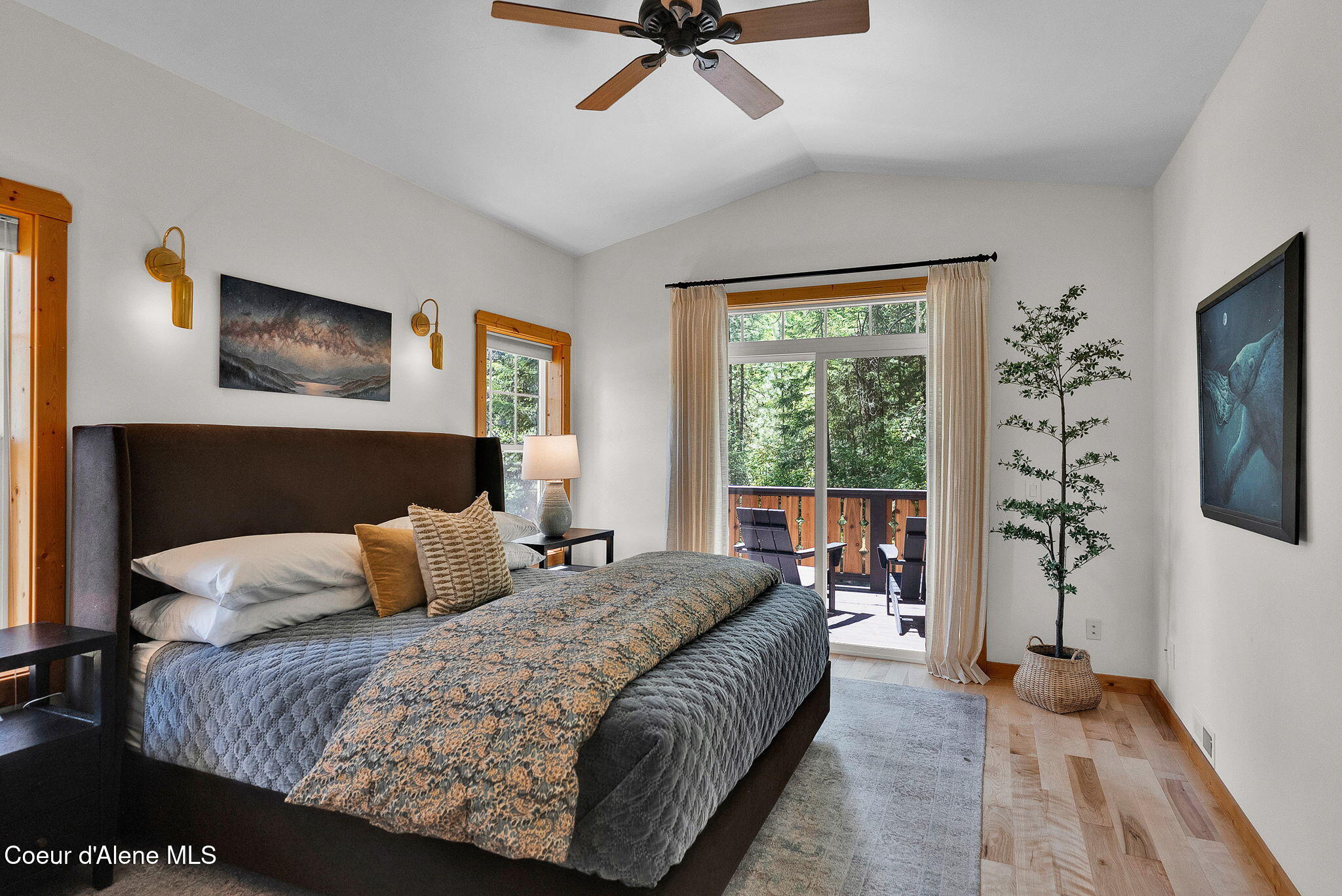 316 Brisboys Road Sagle, ID 83860 - Photo 21 of 77 Primary Bedroom
