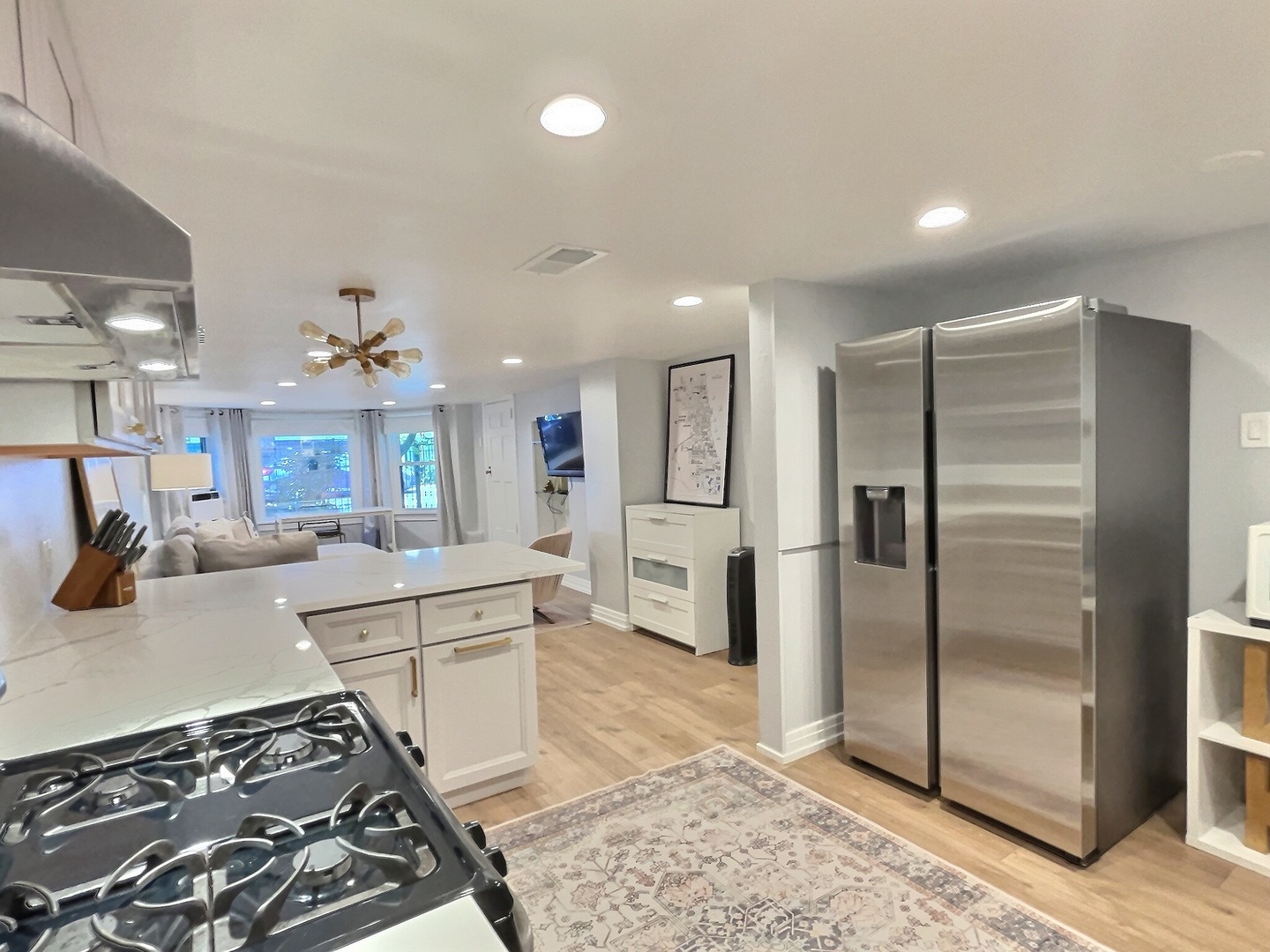 3745 North Seminary Avenue, Unit 1 Chicago, IL 60613 - Photo 10 of 26