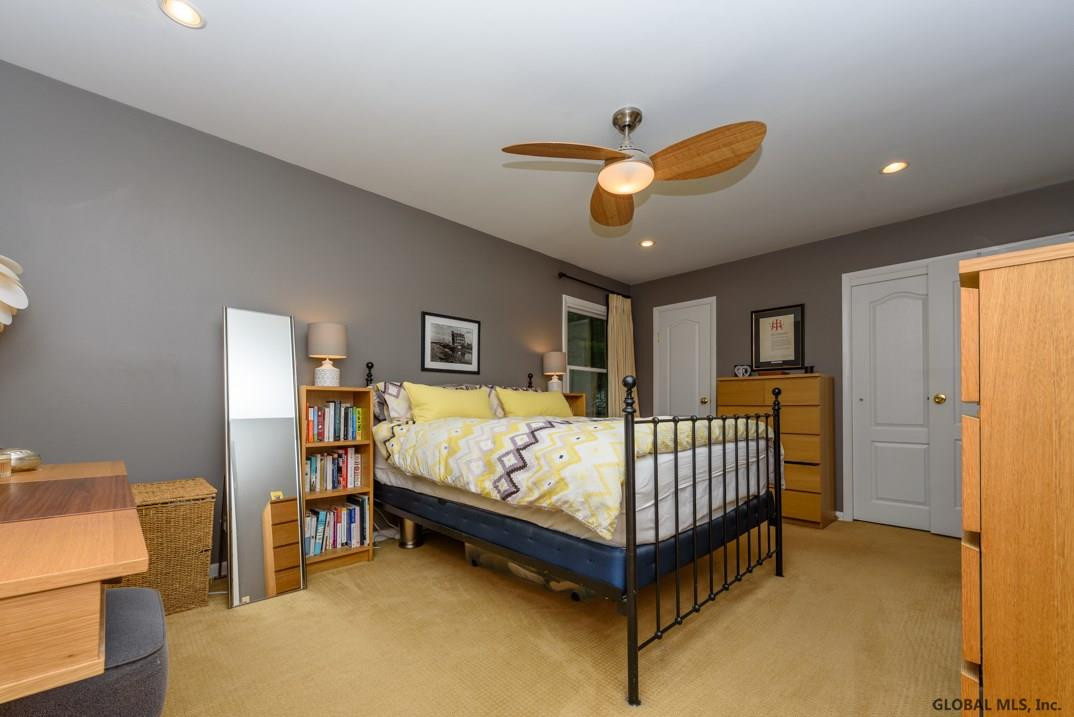 37 Devon Road Bethlehem, NY 12054 - Photo 11 of 21 Photo 11