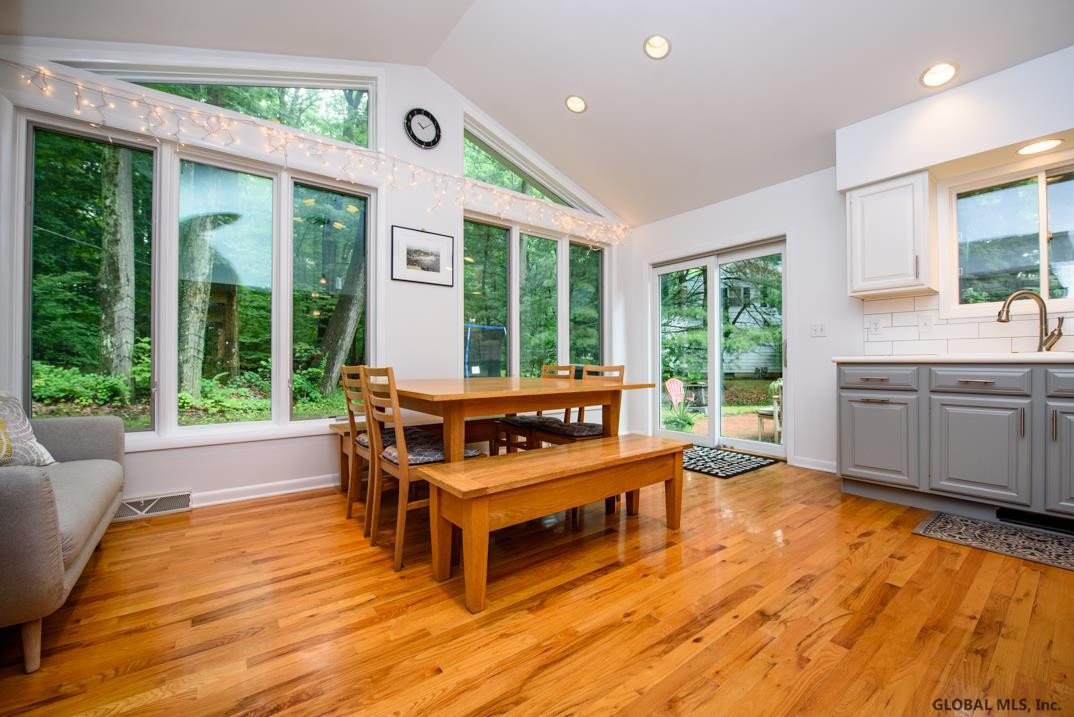 37 Devon Road Bethlehem, NY 12054 - Photo 3 of 21 Photo 3