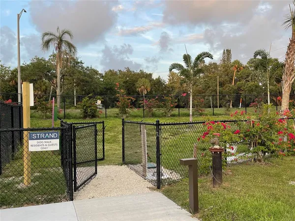 $3,400 | 1709 North Tamiami Trail, Unit 213, Sarasota, FL 34236