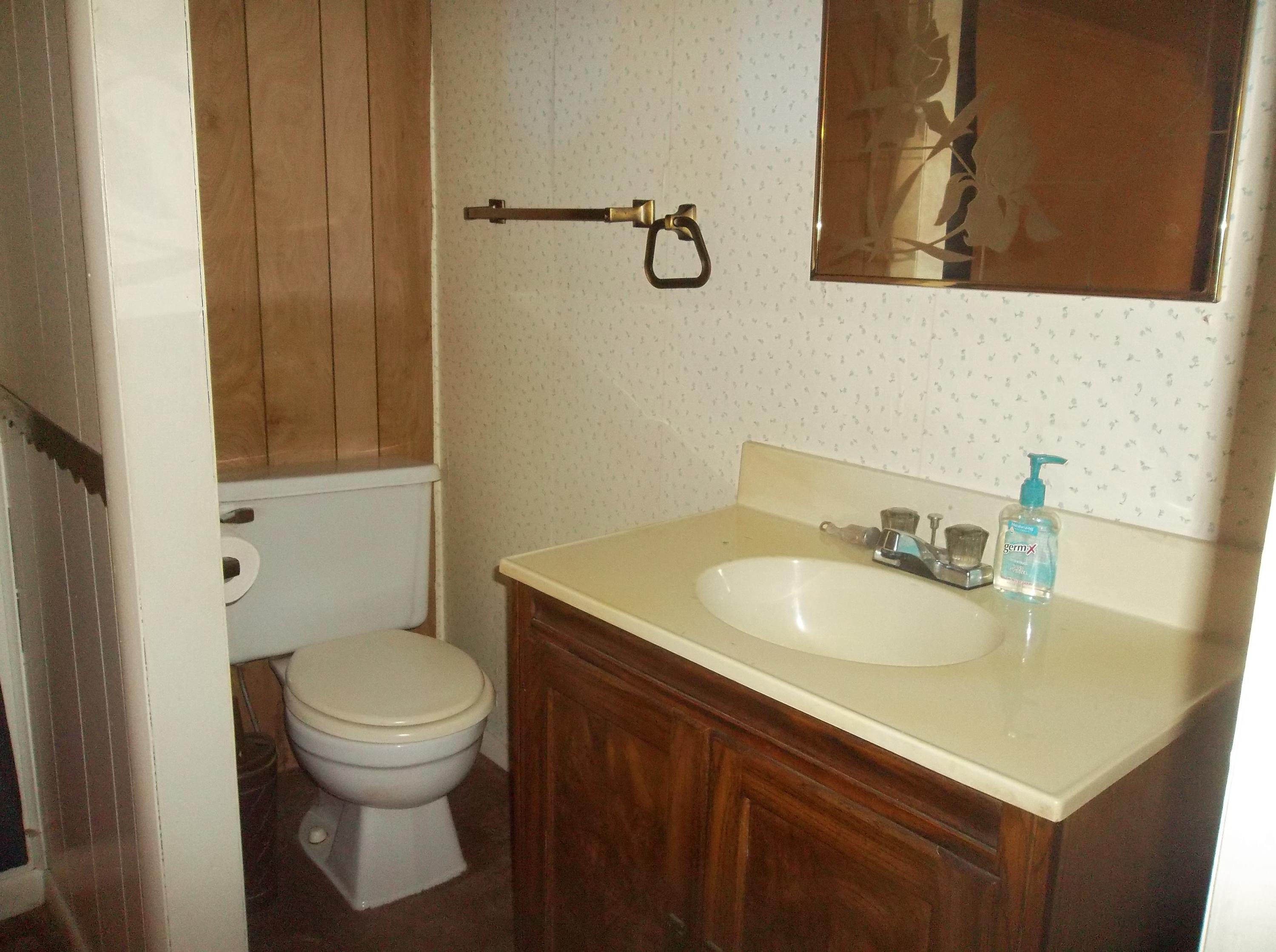 2787 Simmons Road Pikeville, TN 37367 - Photo 12 of 38 100_4314