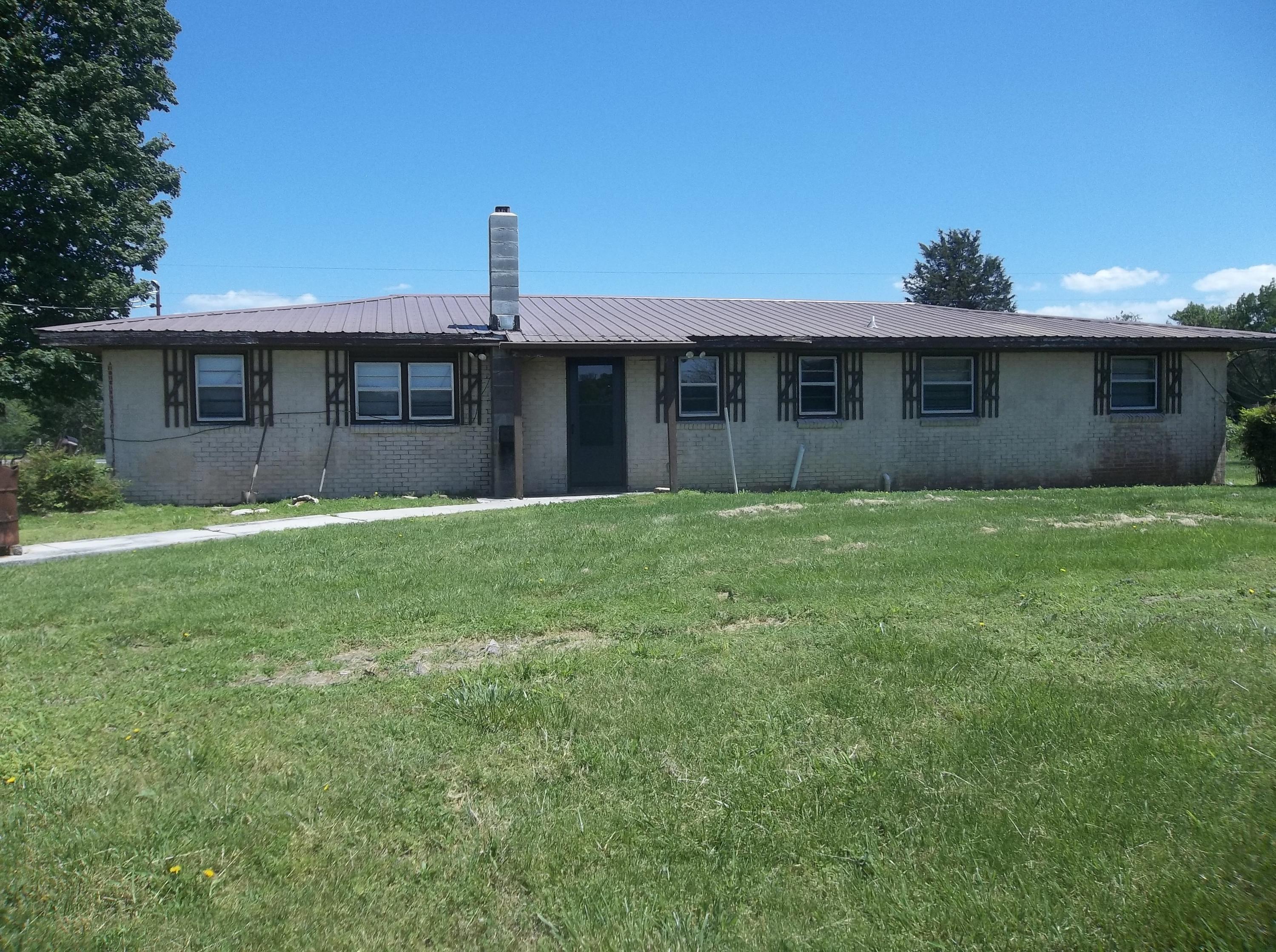 2787 Simmons Road Pikeville, TN 37367 - Photo 14 of 38 100_4333