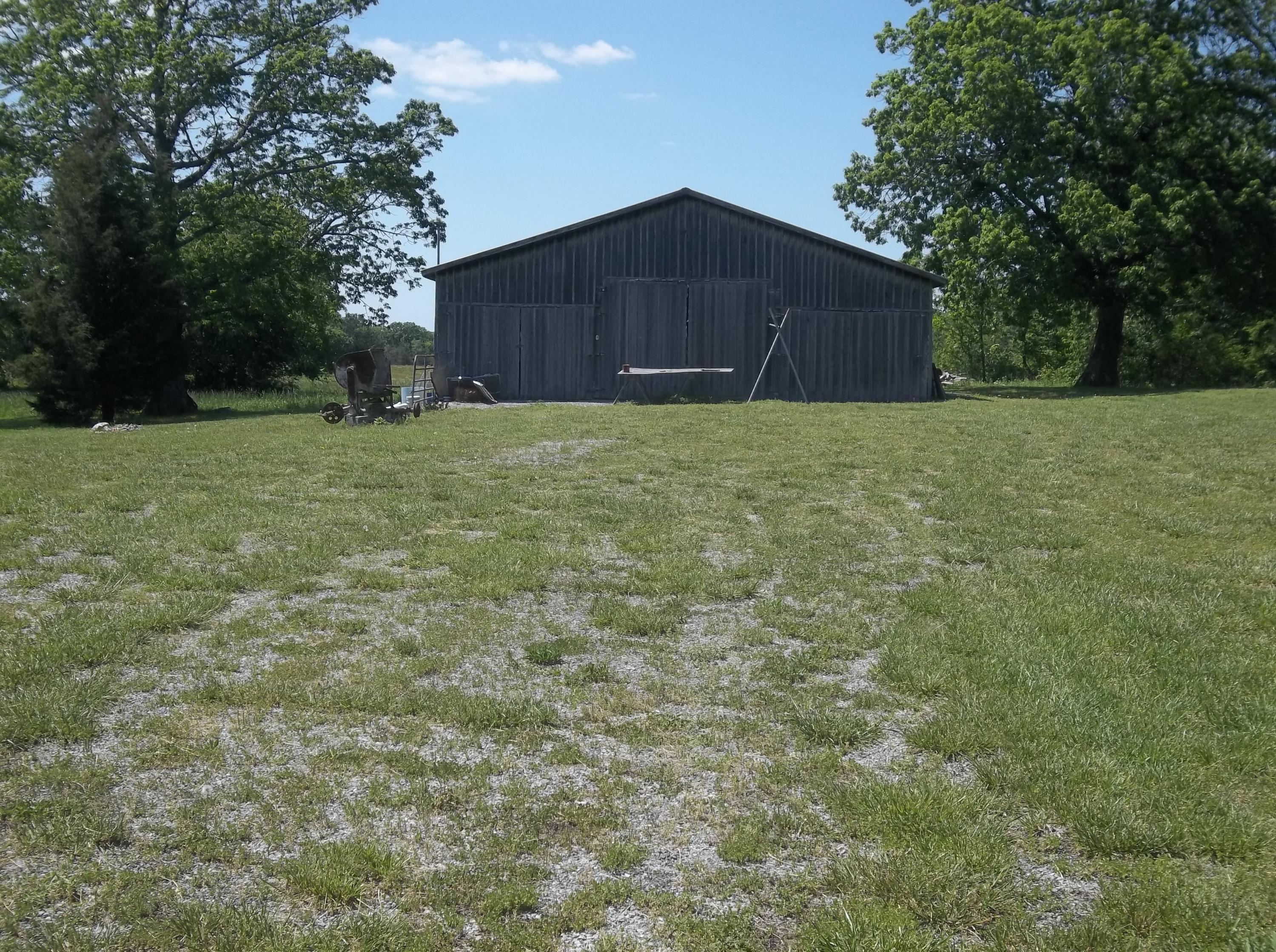 2787 Simmons Road Pikeville, TN 37367 - Photo 27 of 38 100_4336