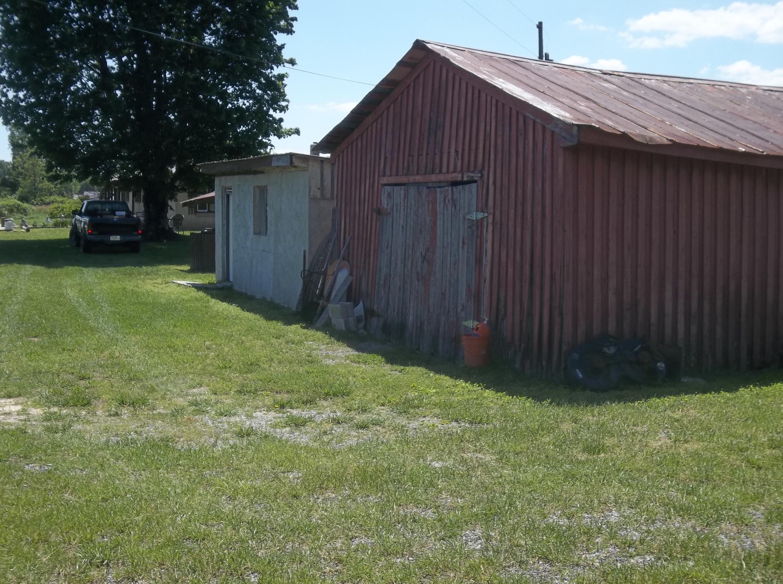 2787 Simmons Road Pikeville, TN 37367 - Photo 28 of 38 100_4337