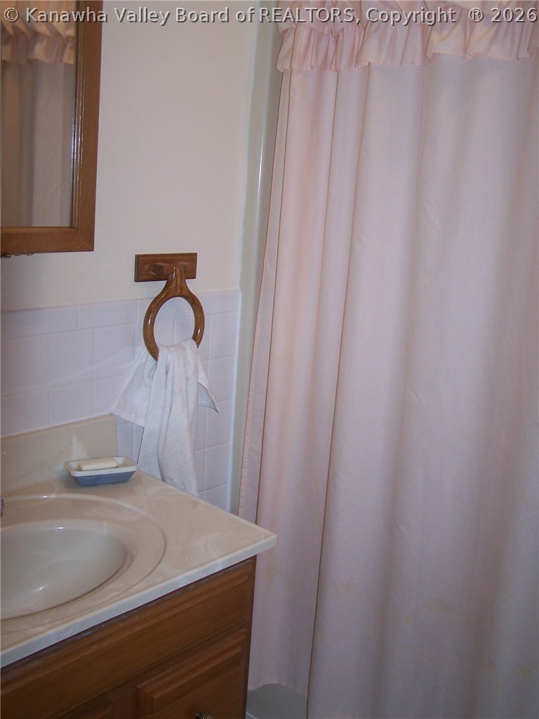 293 Belle Road Point Pleasant, WV 25550 - Photo 13 of 29 Gallery Image 13