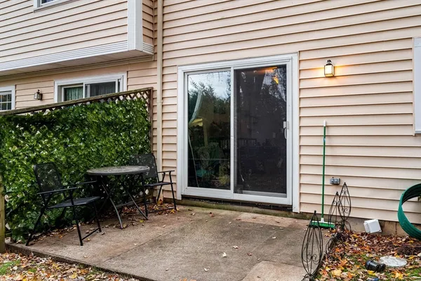 $340,000 | 23 Magnolia Street, Unit 2, Attleboro, MA 02703