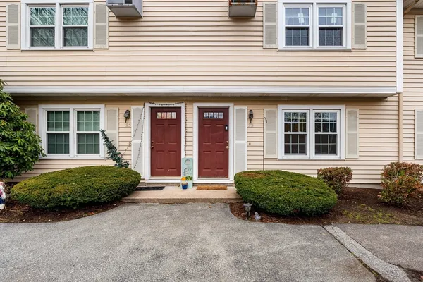 $340,000 | 23 Magnolia Street, Unit 2, Attleboro, MA 02703