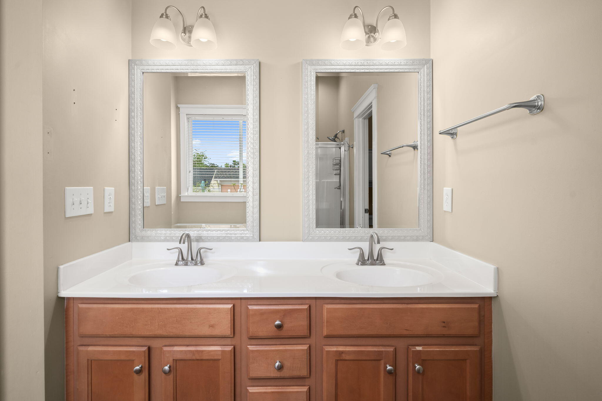 302 Hydrangea Street Summerville, SC 29483 - Photo 37 of 67