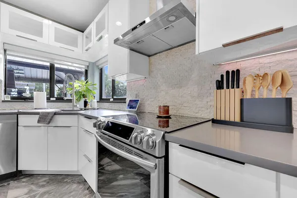 $2,499,000 | 3541 Carlton Lane, Davie, FL 33330
