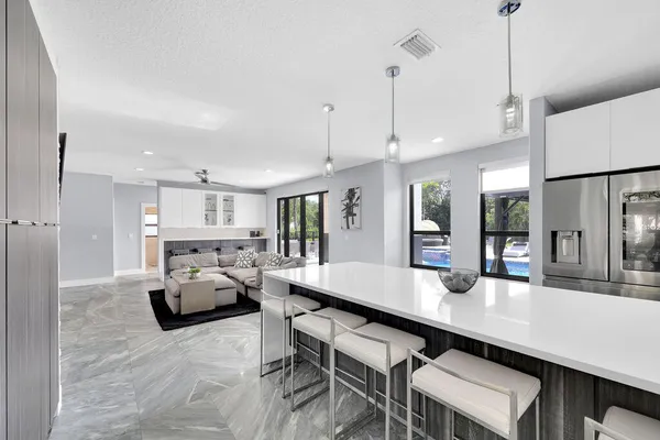 $2,499,000 | 3541 Carlton Lane, Davie, FL 33330