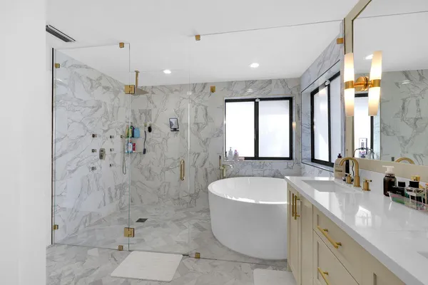$2,499,000 | 3541 Carlton Lane, Davie, FL 33330