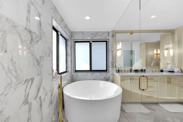$2,499,000 | 3541 Carlton Lane, Davie, FL 33330