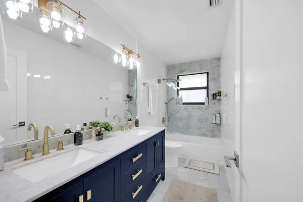 $2,499,000 | 3541 Carlton Lane, Davie, FL 33330
