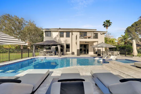 $2,499,000 | 3541 Carlton Lane, Davie, FL 33330
