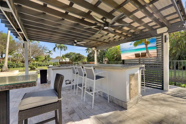 $2,499,000 | 3541 Carlton Lane, Davie, FL 33330