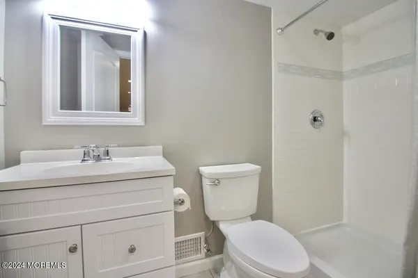 $1,199,000 | 144 Sams Road, Jackson, NJ 08527