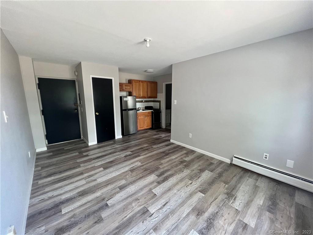 85 Union Avenue, Unit A5 Bridgeport, CT 06607 - Photo 2 of 7
