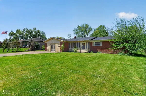 $184,900 | 724 North Bazil Avenue, Indianapolis, IN 46219