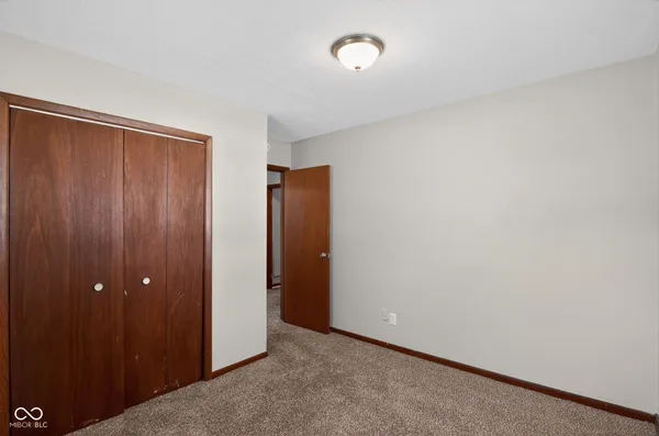 $184,900 | 724 North Bazil Avenue, Indianapolis, IN 46219