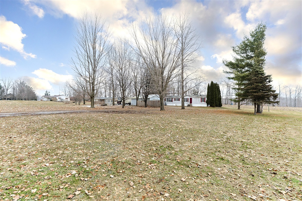 60123 Dailey Road Cassopolis, MI 49031 - Photo 2 of 44