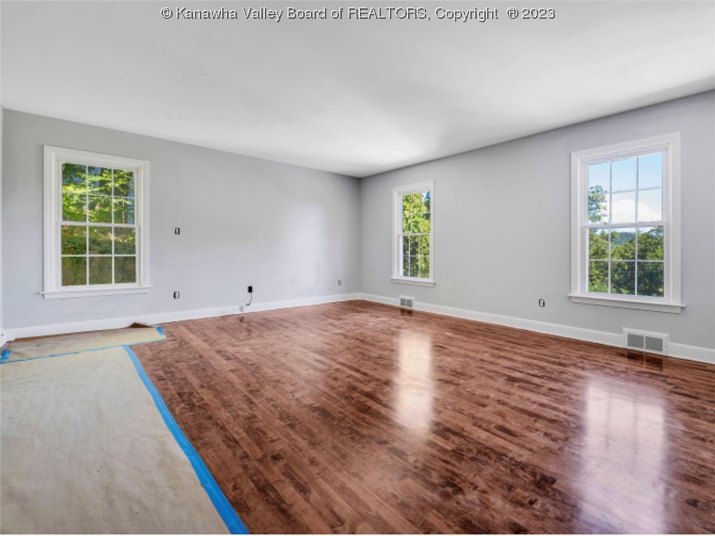 603 Wood Road Charleston, WV 25302 - Photo 16 of 31 Gallery Image 16