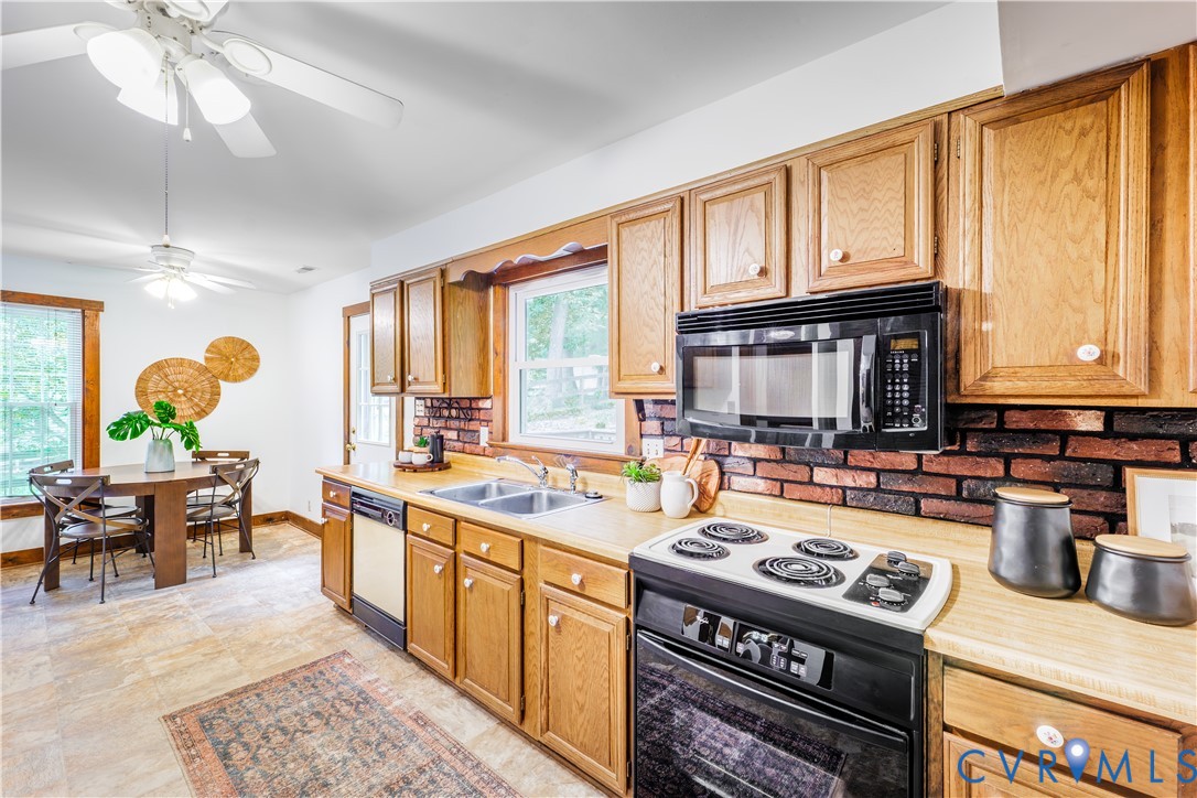 119 Wenatchee Road North Chesterfield, VA 23236 - Photo 10 of 31 Gallery Image 10