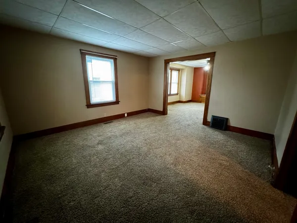 $154,000 | 309 East Oak Street, Fairbury, IL 61739