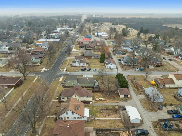 $154,000 | 309 East Oak Street, Fairbury, IL 61739