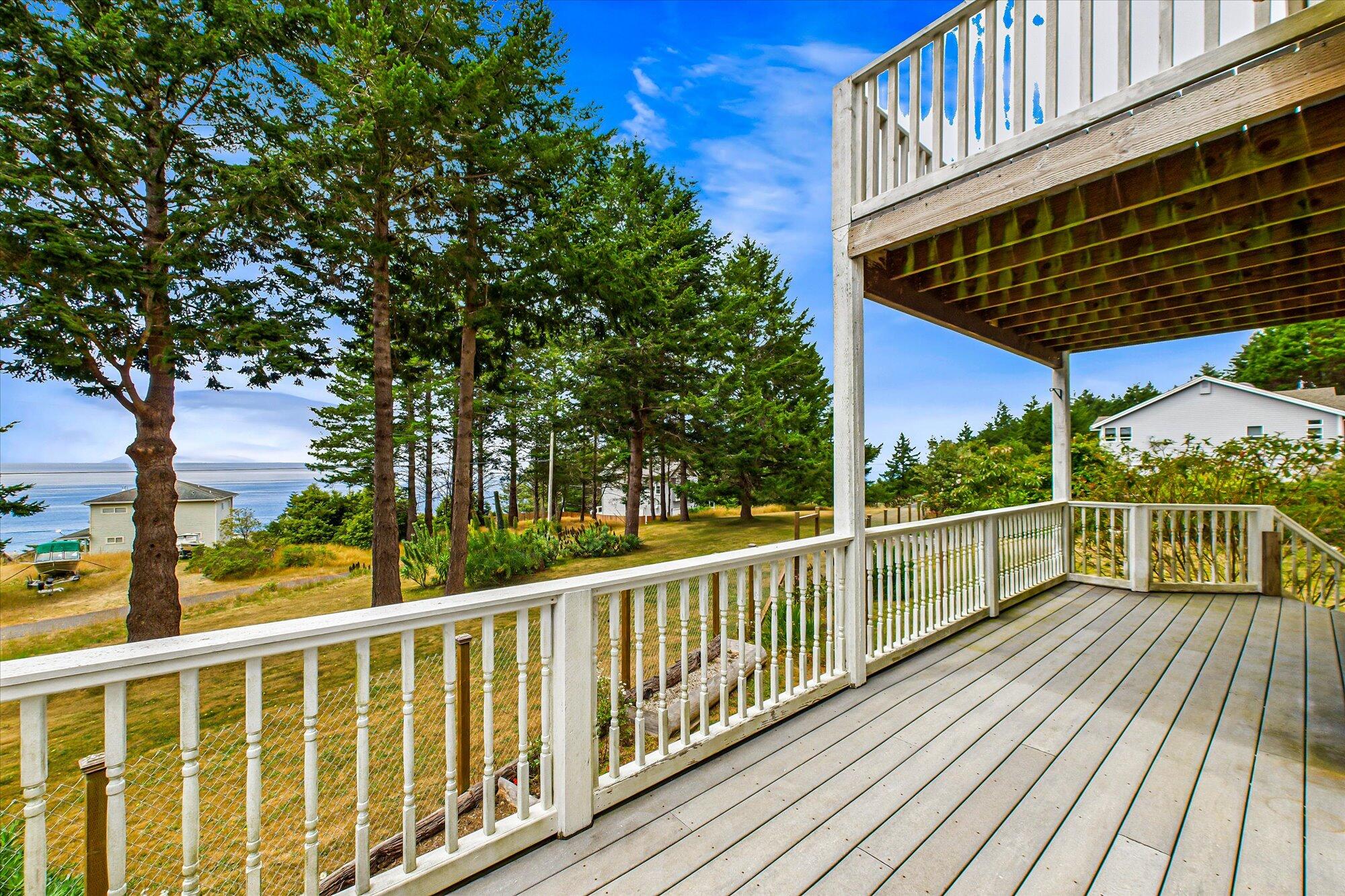 341 Seafoam Road Whitethorn, CA 95589 - Photo 40 of 68