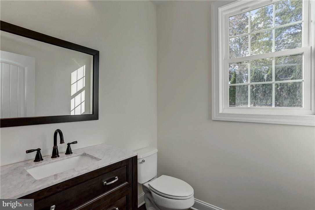 153 Bowline Road Manahawkin, NJ 08050 - Photo 11 of 35