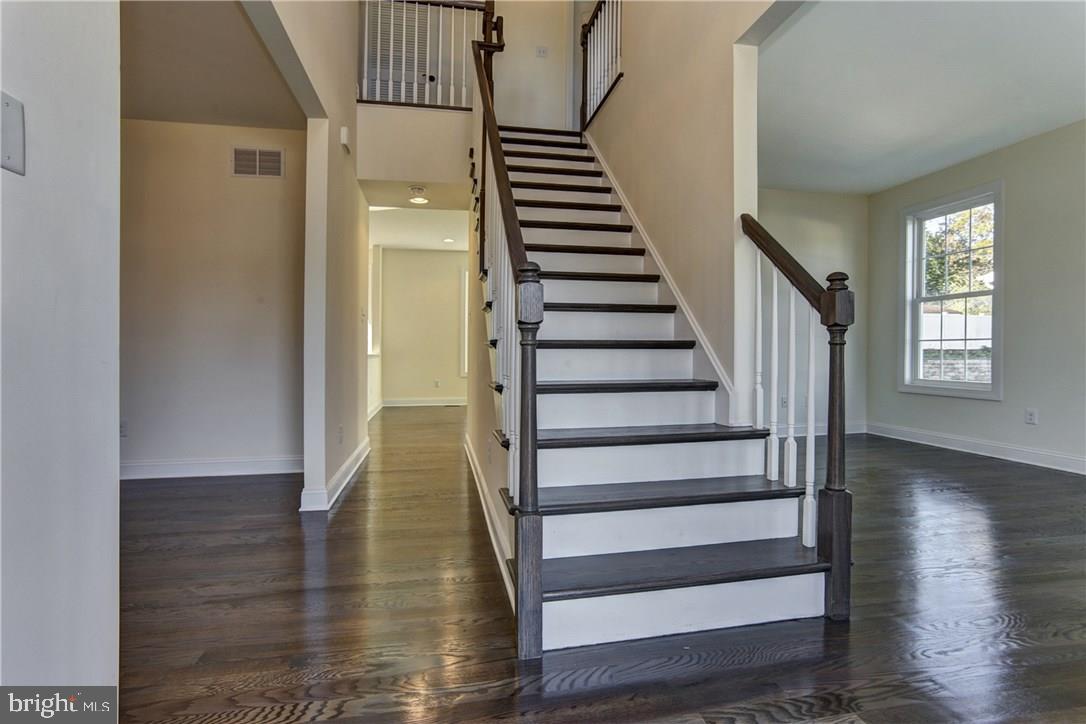 153 Bowline Road Manahawkin, NJ 08050 - Photo 14 of 35
