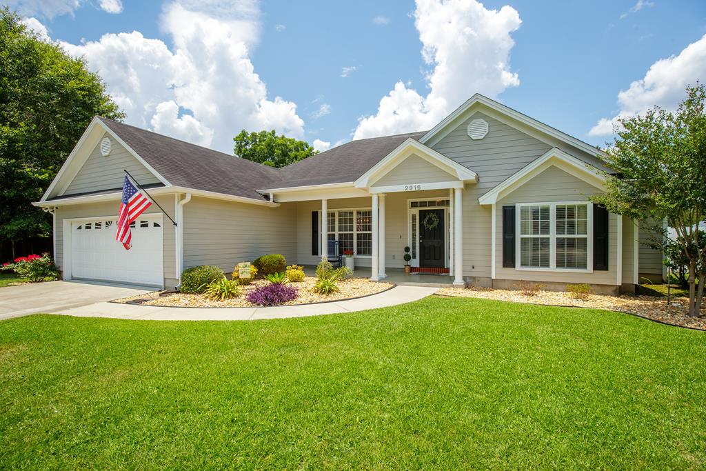 2916 Tara Road Valdosta, GA 31605 - Photo 4 of 44 Gallery Image 4