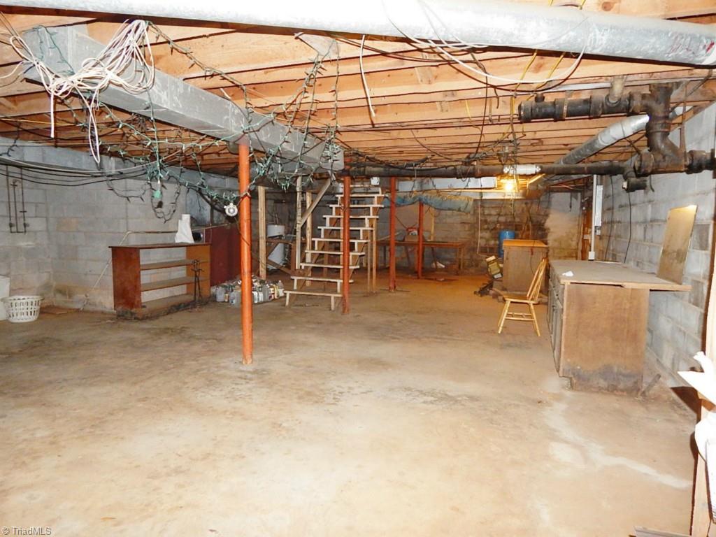 501 Lemons Road Stokesdale, NC 27357 - Photo 19 of 30 Walkout basement