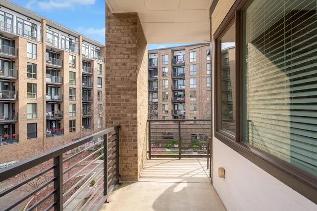 $525,000 | 200 Manufacturers Road, Unit 339, Chattanooga, TN 37405